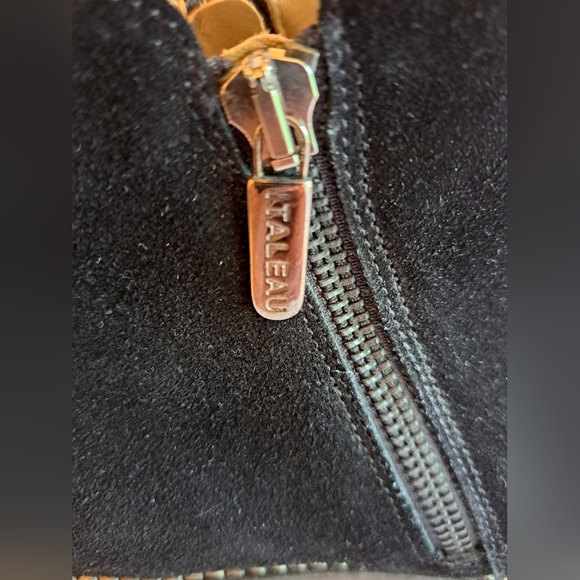 NEW Italeau FOLIANA Waterproof Black Suede Ankle Boots - EU 41 / US 10.5 - Picture 12 of 12